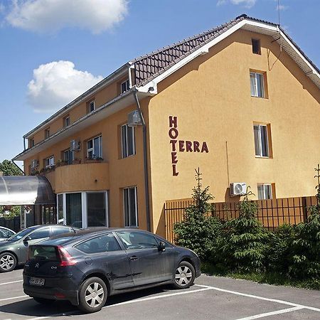 Hotel Terra Oradea Exterior photo
